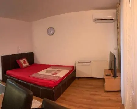Studio Pirin Golf In Local Bansko